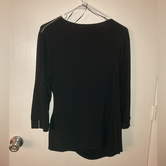R M RICHARDS WOMANS BLACK WITH RHINESTONE TRIM MOCK WRAP TOP SIZE XL - Picture 3 of 7